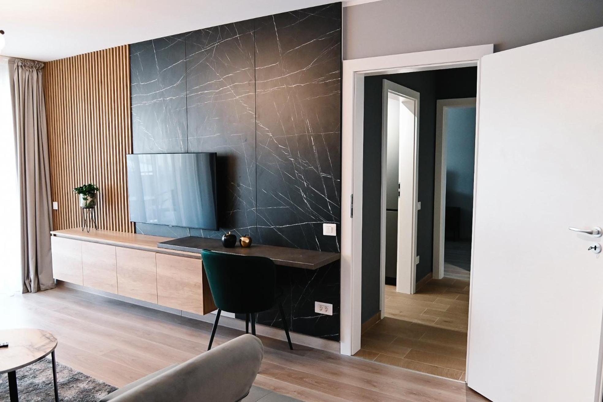 Urban Plaza - Aparthotel Braşov Esterno foto