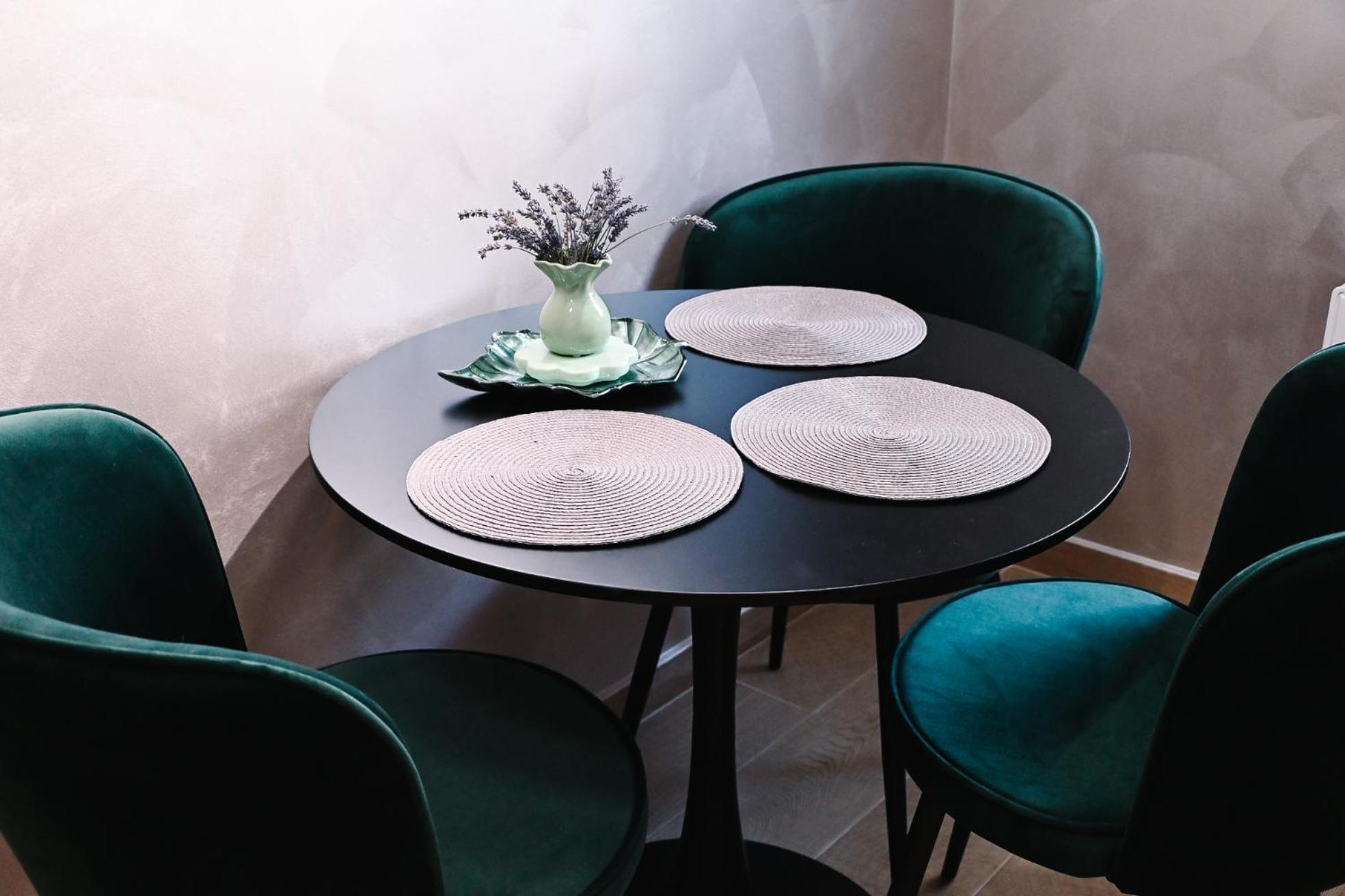 Urban Plaza - Aparthotel Braşov Esterno foto